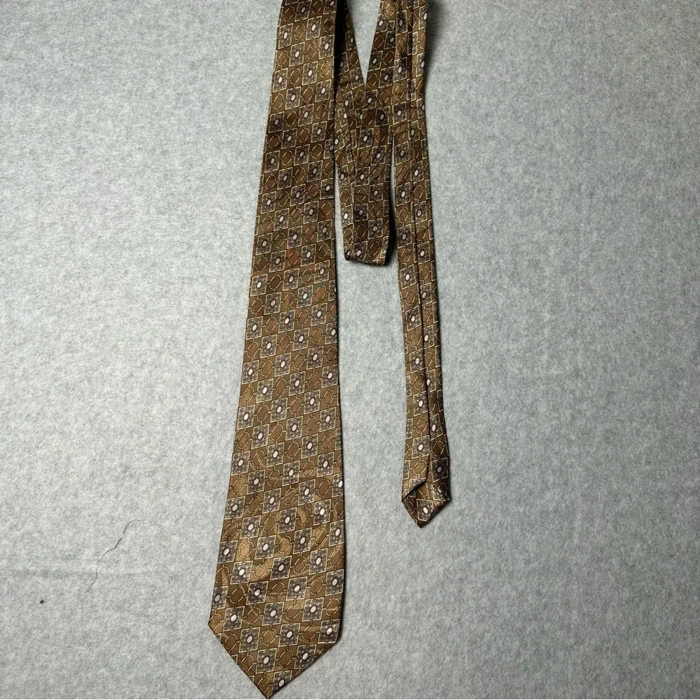 Phineas Creed Hand Made Men Silk Jacquard Geometric Pattern Necktie Gold Brown